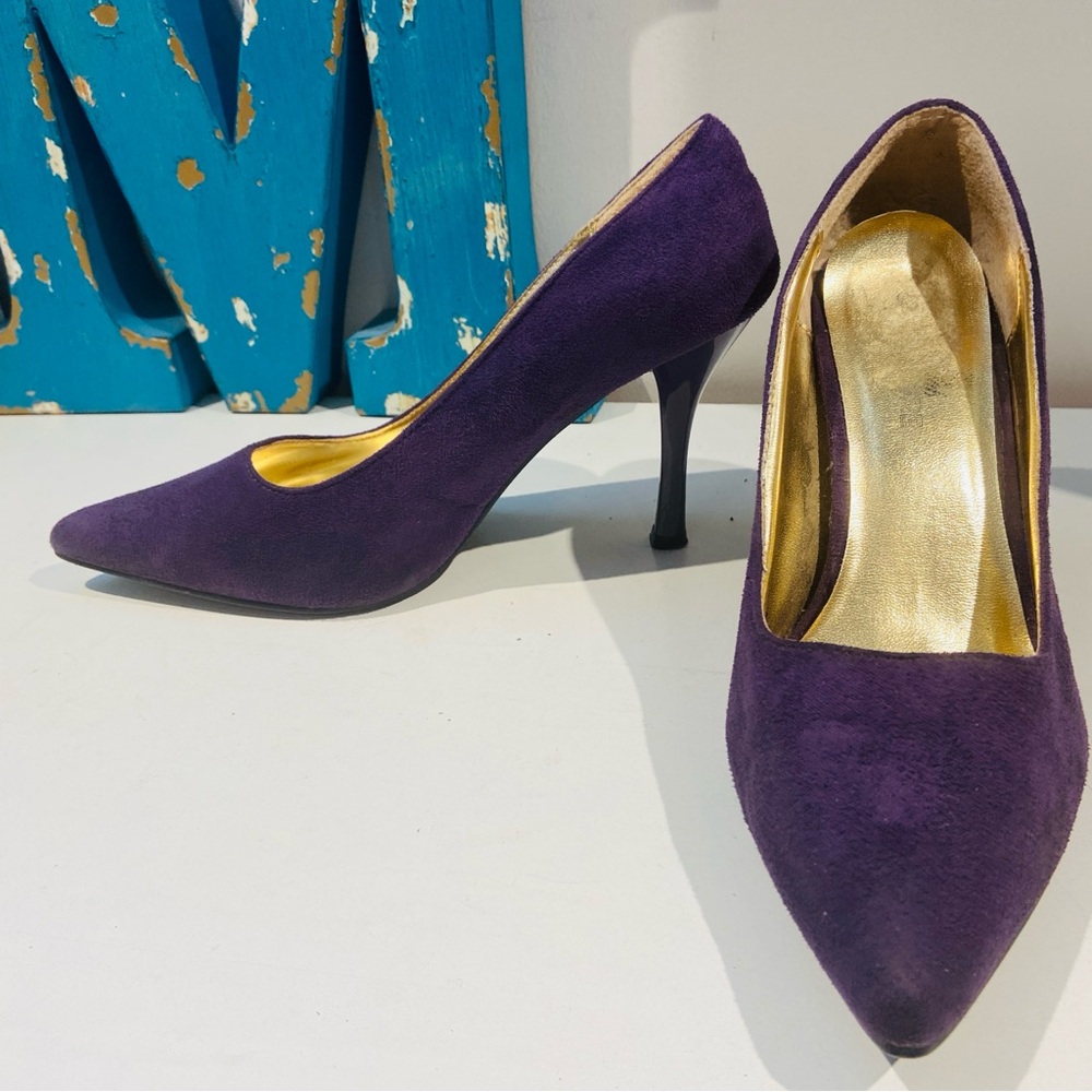 Purple (faux) Suede 3 1/2” heels